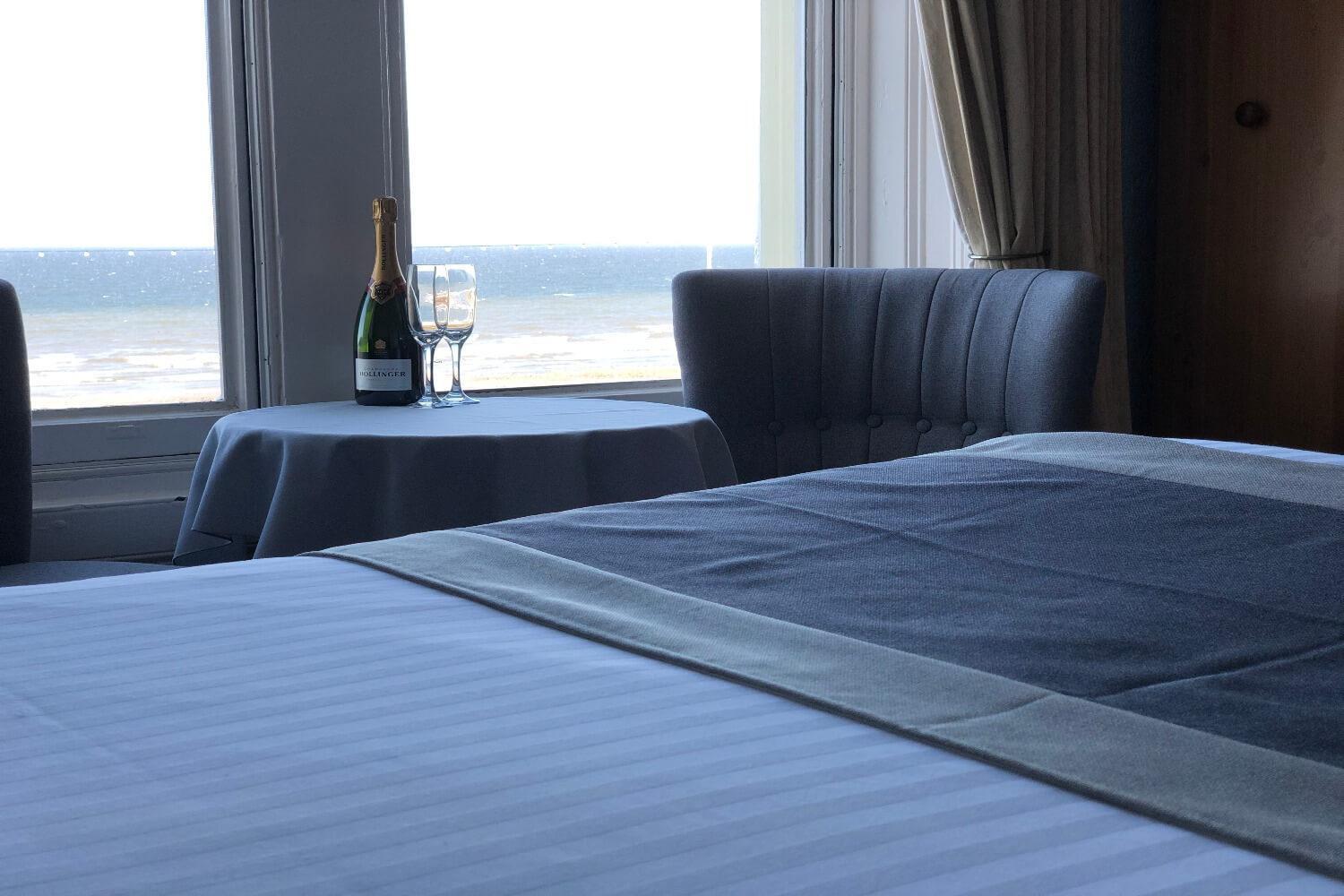 Swn Y Mor Hotel Ландъндо Стая снимка