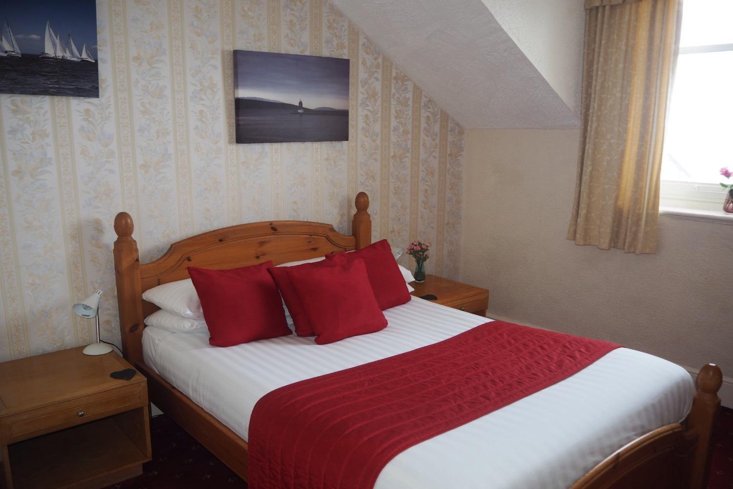 Swn Y Mor Hotel Ландъндо Стая снимка