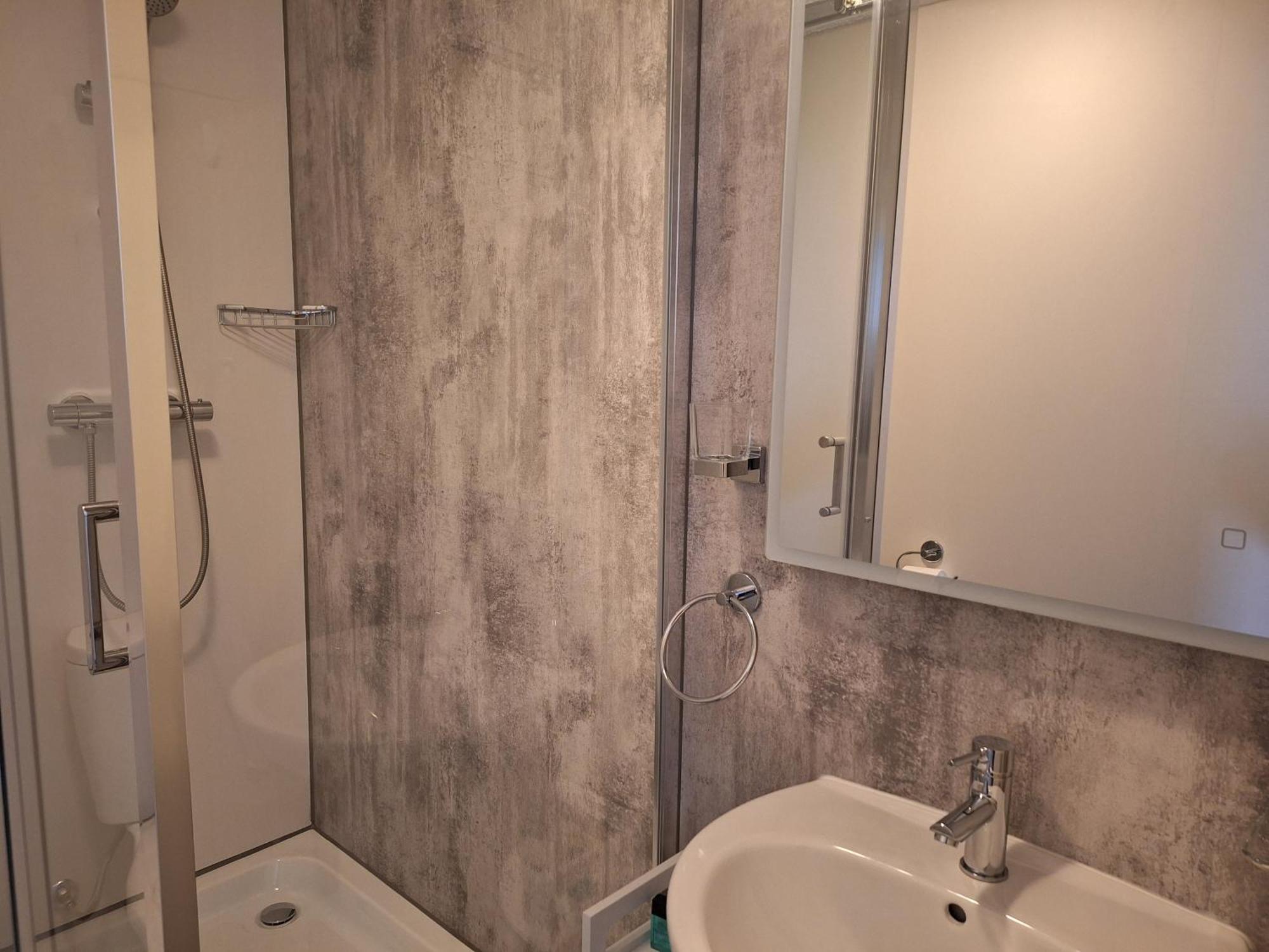 Swn Y Mor Hotel Ландъндо Стая снимка
